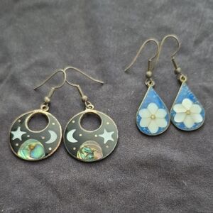 Chic Black and Blue Moon & Flower Earrings